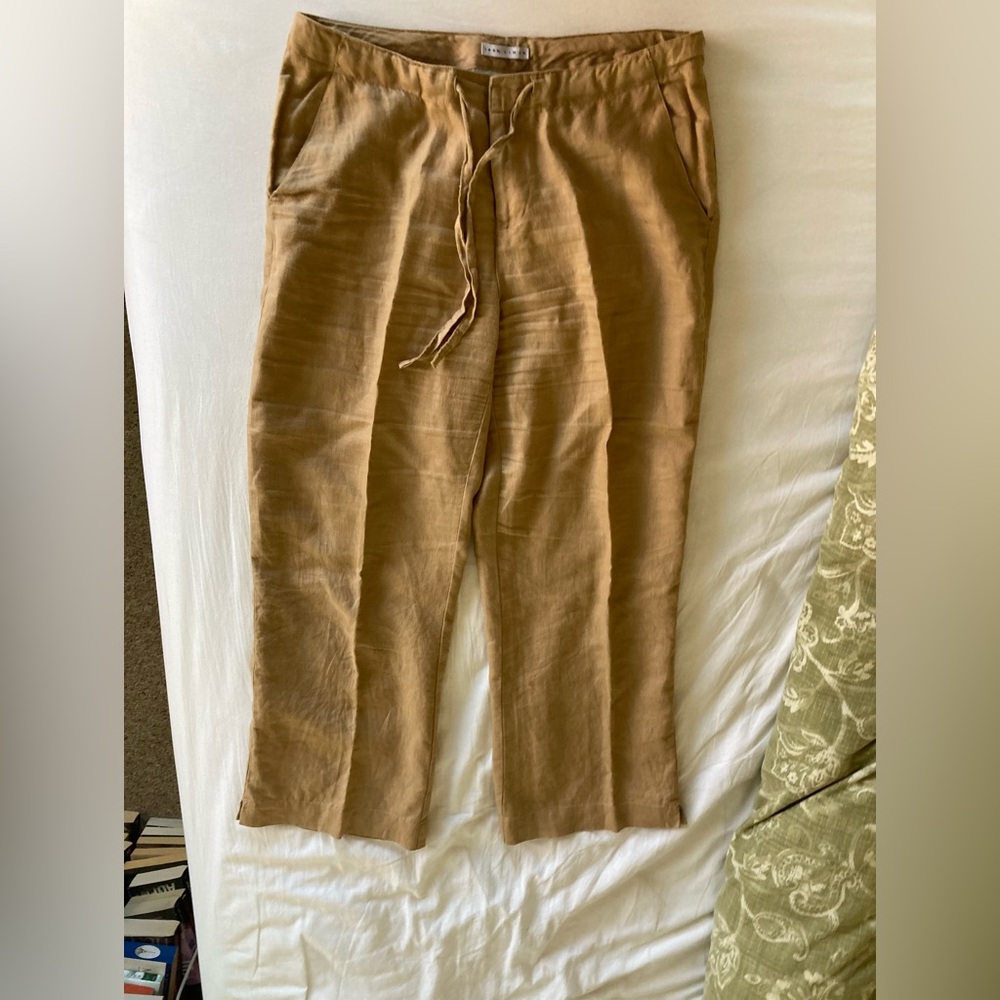 Old Navy Linen drawstring straight pants in tan 100%linen. Size M